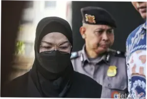 OTT Kepala Daerah: Jabatan Jadi Arena Balapan Kumpulkan Duit