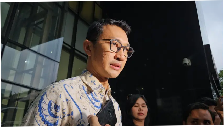 OTT KPK di Kuansing Riau: Istri Bupati Suhardiman Amby Ditangkap