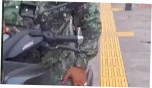 Pemotor Jajah Trotoar di Depok: Mengakui Bukan Tentara, Mengungkap Profesi Aslinya