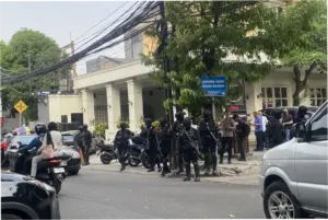 Penggeledahan 8 Lokasi Terkait Kasus Korupsi: Termasuk Kafe de'Clan