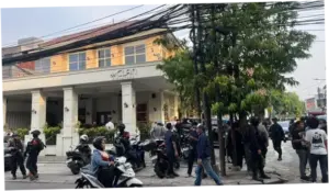 Polisi Temukan Brankas Saat Geledah Kafe de'Clan di Cipete