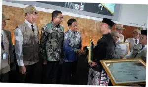 Polri Terima Penghargaan dari Kemenhaj atas Suksesnya Pengamanan Haji 2026